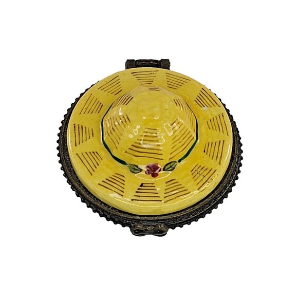 Straw Hat Themed Mini Hat Inside Porcelain Hinged Trinket Box Collectible - Picture 2 of 10